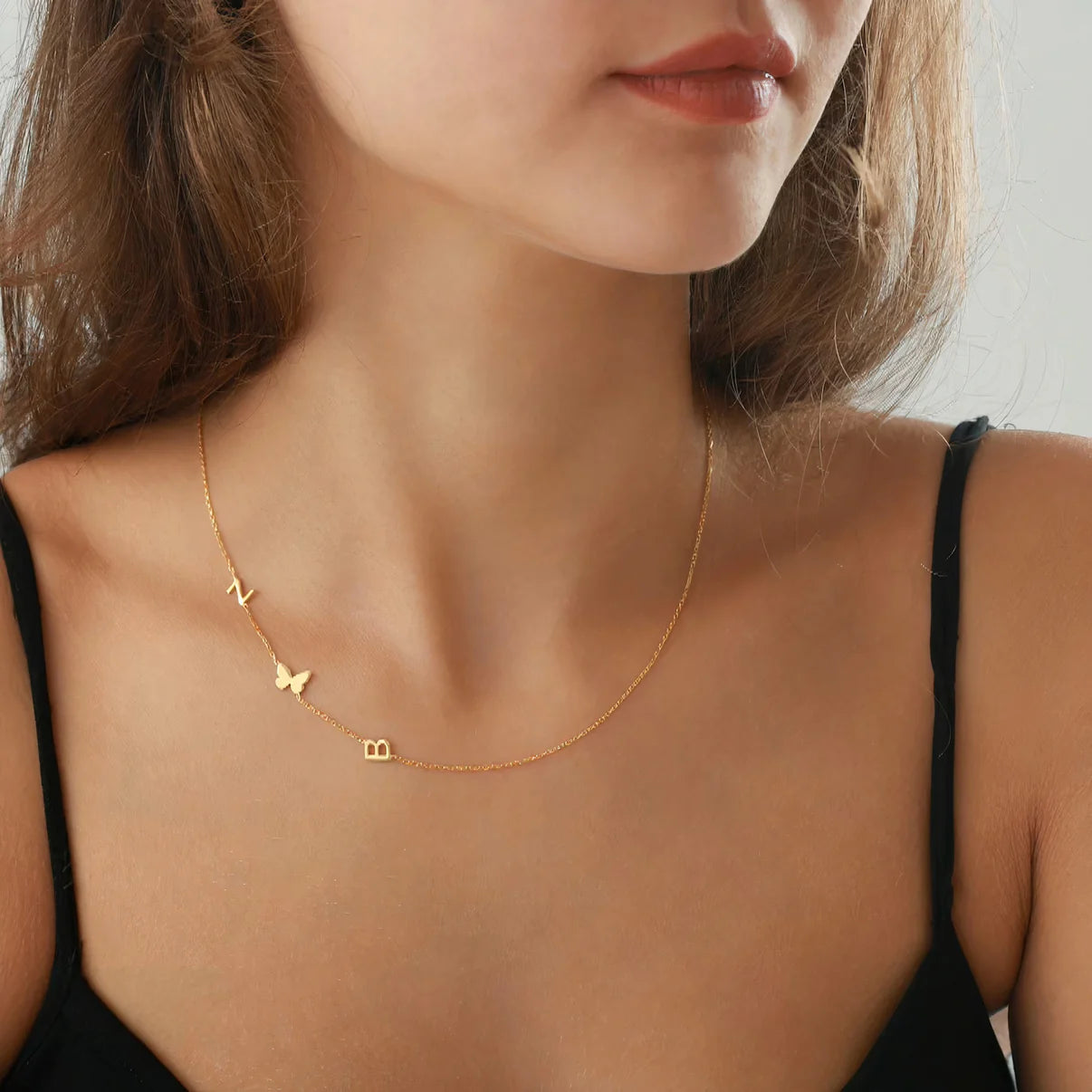 Collier Initiale Latérale personnalisé