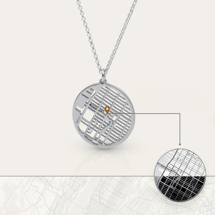 Collier personnalisé avec carte