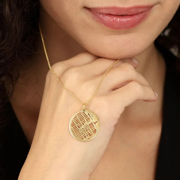 Collier personnalisé avec carte