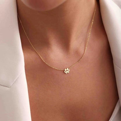 Collier personnalisé avec nom et pattes séparées