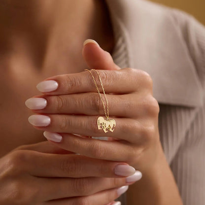 Collier personnalisé avec patte, cœur et nom