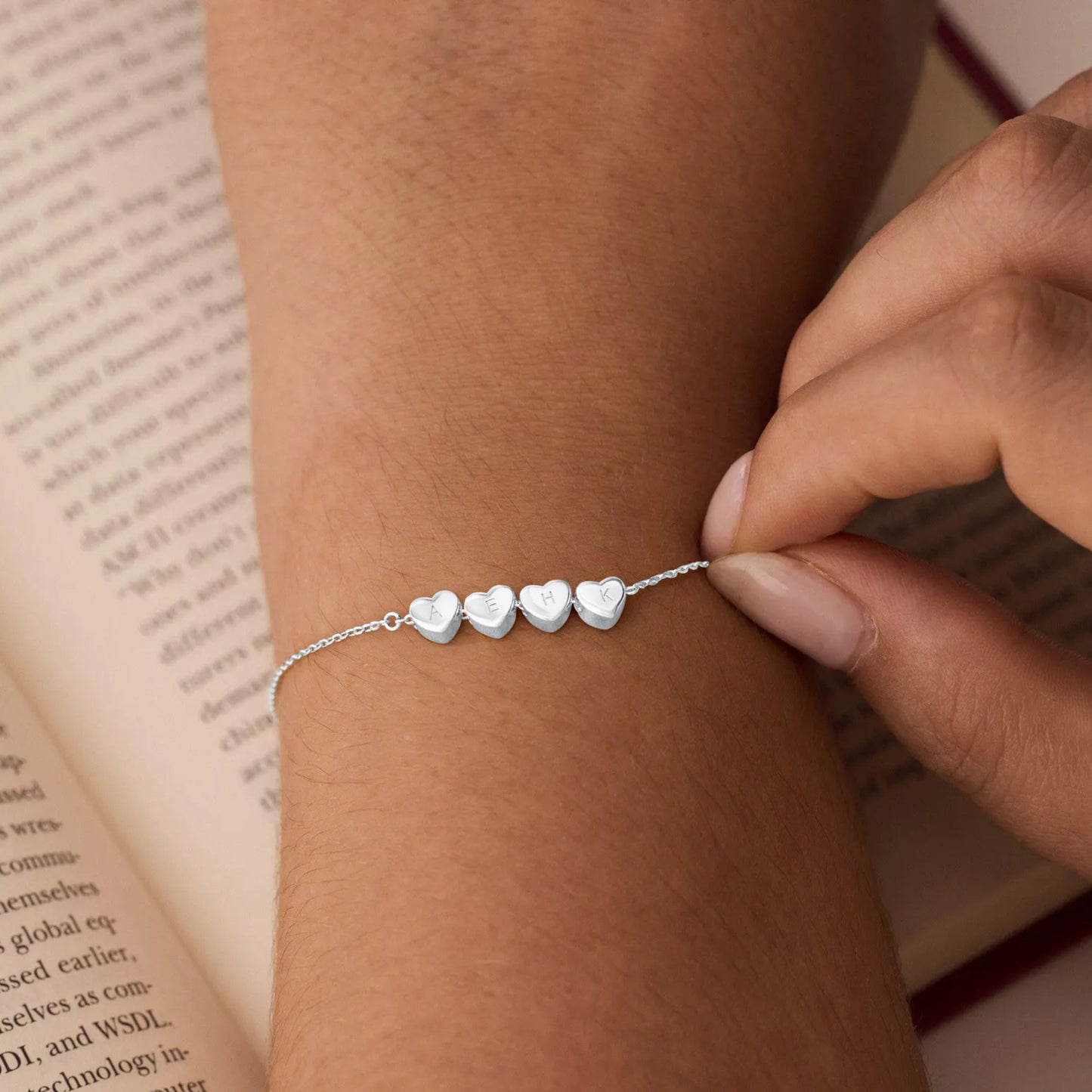 Bracelet personnalisé avec initiale en cœur